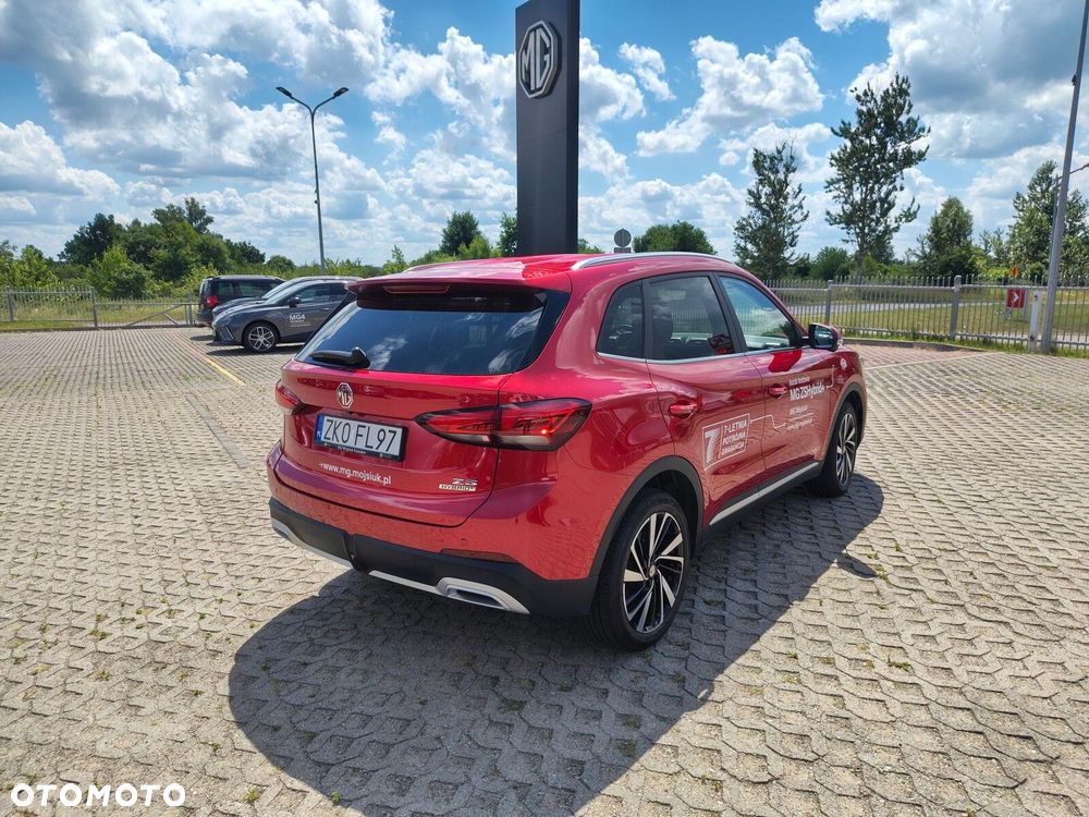 MG ZS Hybrid+ - 8