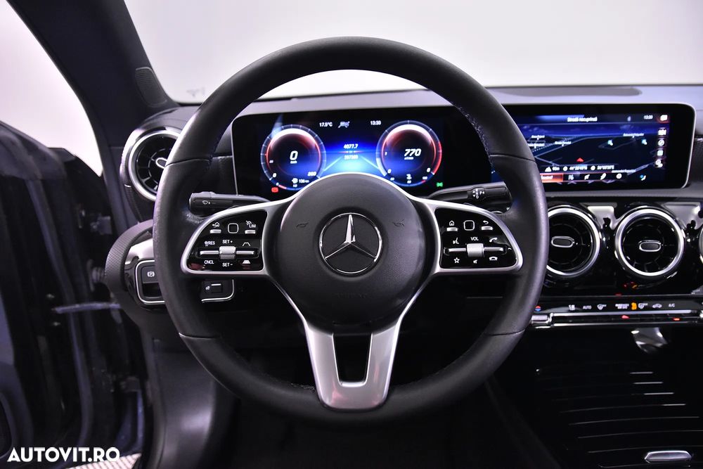 Mercedes-Benz CLA - 16