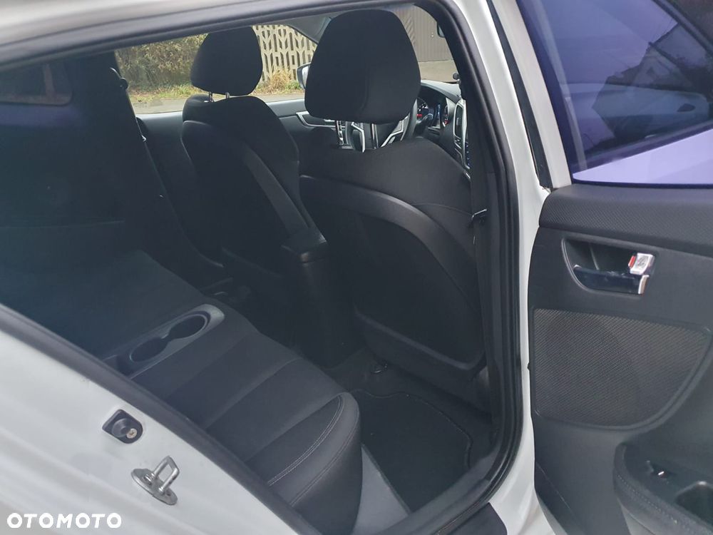 Hyundai Veloster 1.6 blue Style - 12