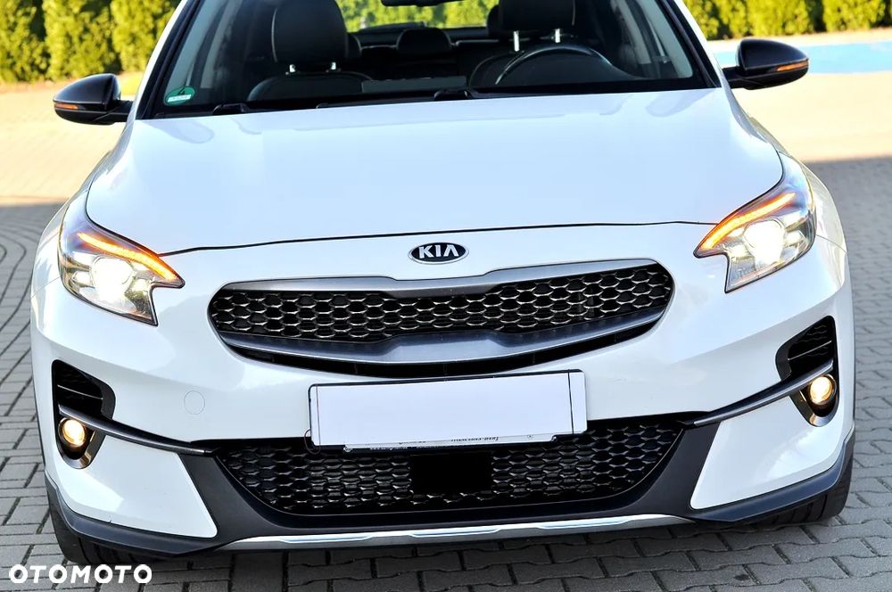 Kia XCeed 1.6 CRDi (48V Mild-Hybrid) DCT7 PLATINUM - 15