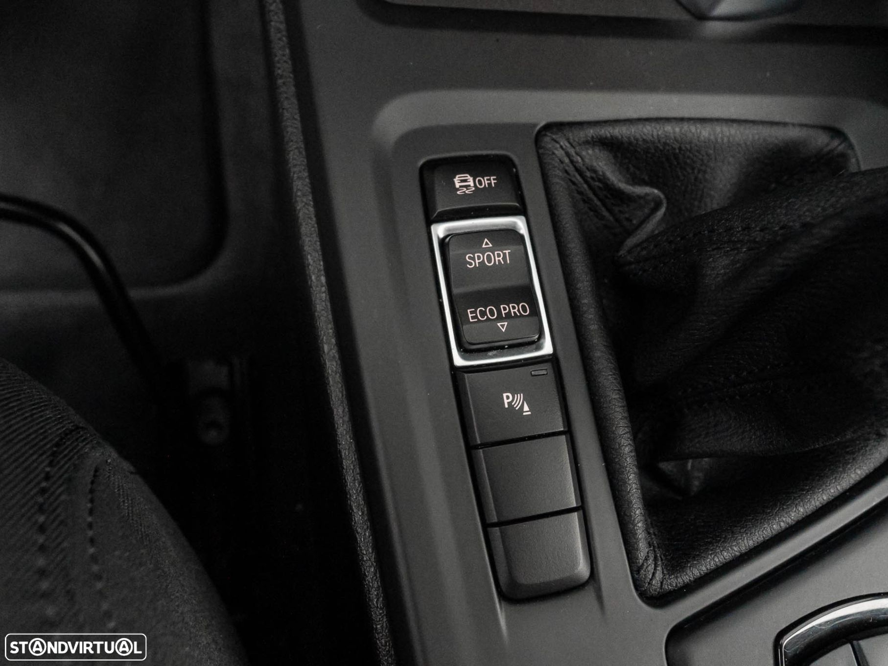 BMW X1 16 d sDrive - 28