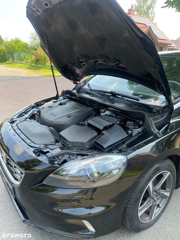 Volvo V40 D2 RDesign - 16