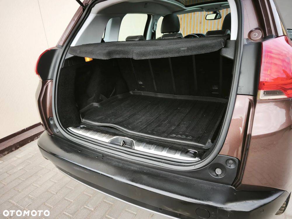 Peugeot 2008 PureTech 82 ETG5 STOP&START Allure - 19