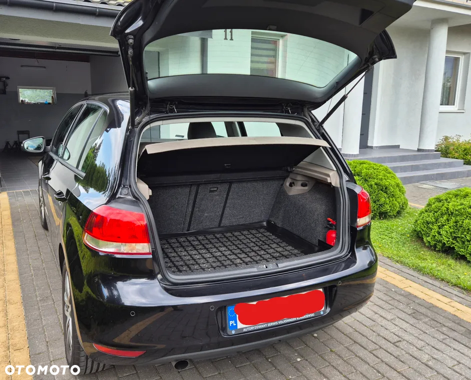 Volkswagen Golf - 5