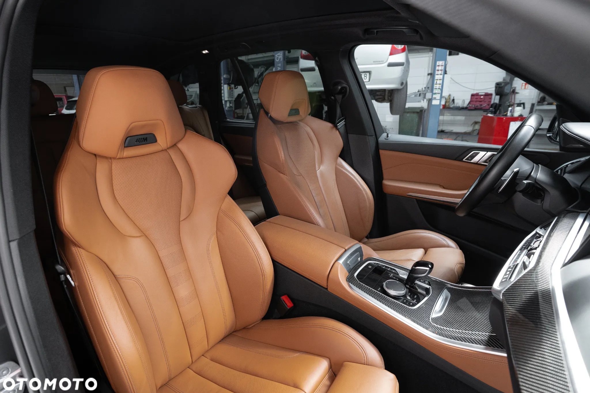 BMW X5 M50i - 19