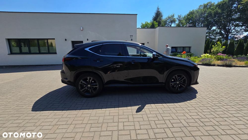 Lexus NX 450h+ Prestige AWD - 17