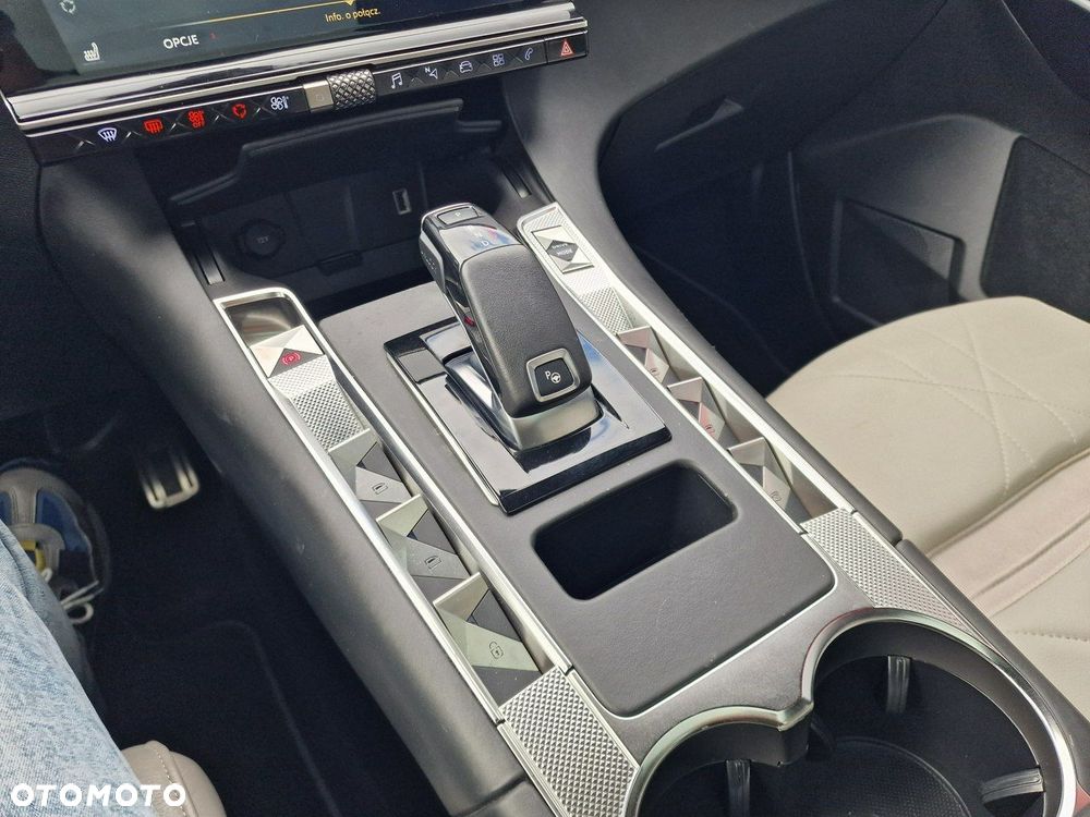 DS Automobiles DS 7 Crossback 1.6 PureTech Grand Chic - 38