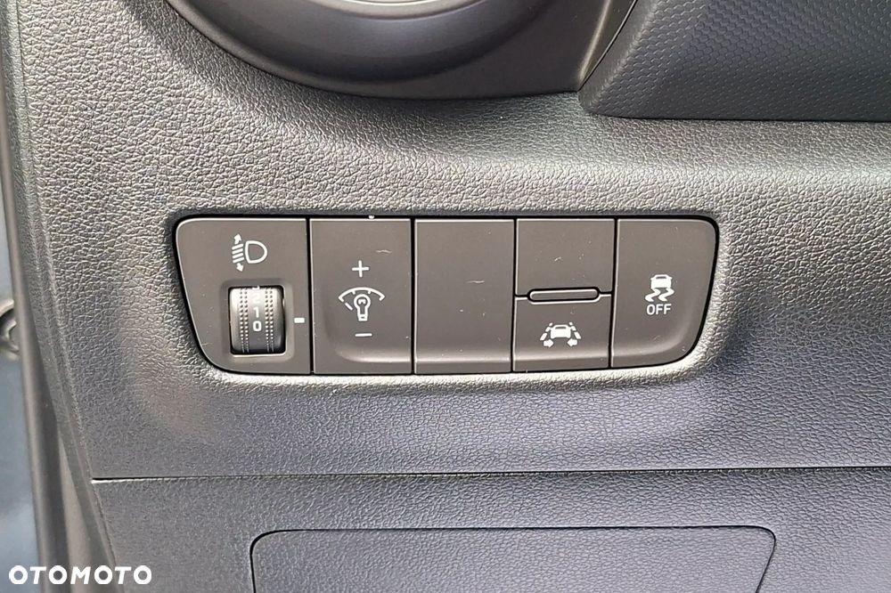Hyundai Kona - 30
