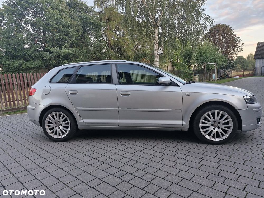 Audi A3 Sportback 2.0 TDI DPF Ambition - 3