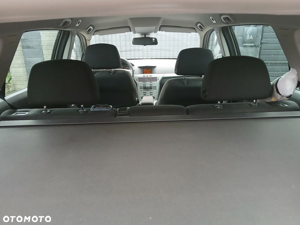 Opel Astra - 8
