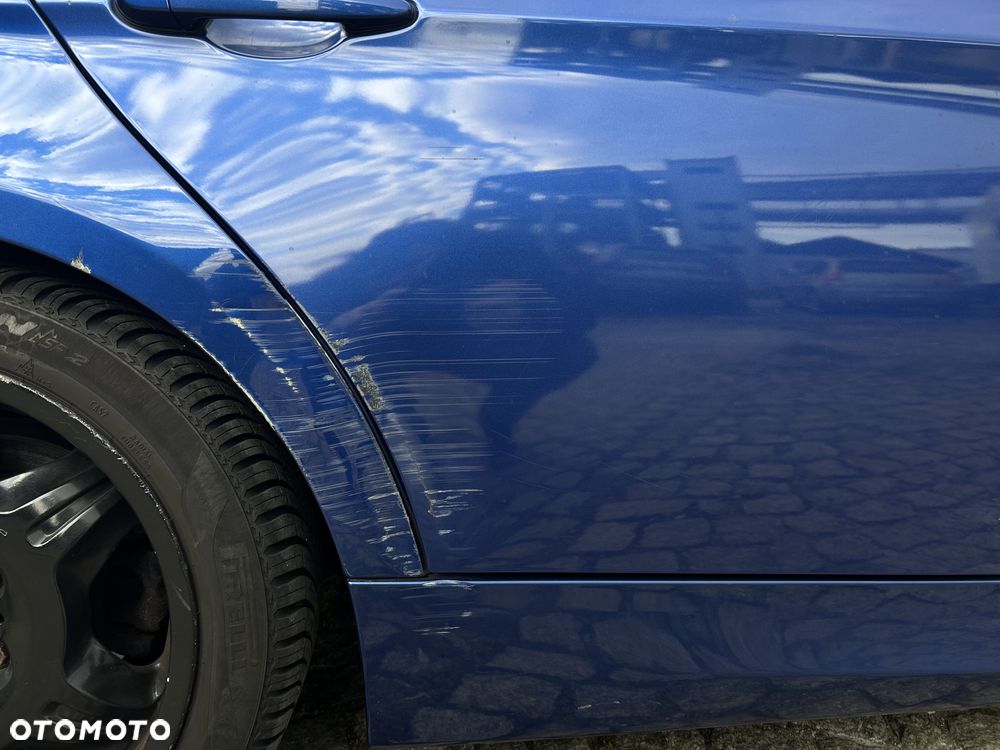 BMW Seria 3 - 32