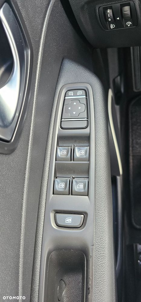 Renault Captur (ENERGY) TCe 90 LIFE - 24