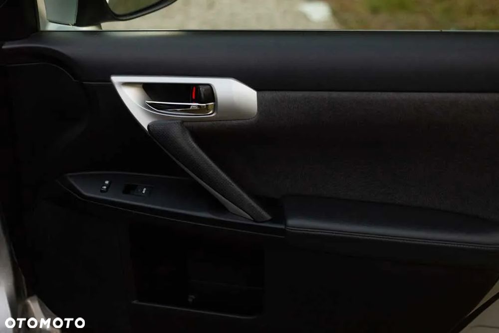 Lexus CT 200h Comfort - 22