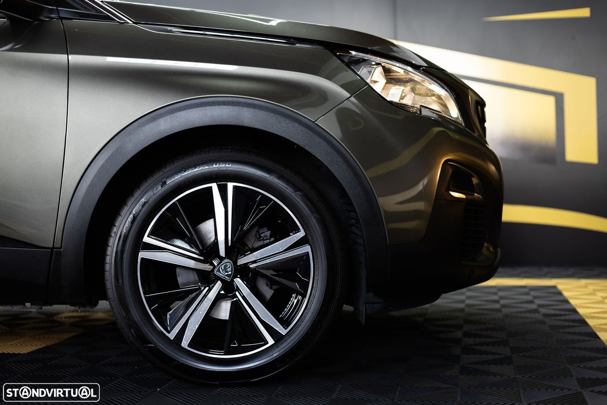 Peugeot 3008 1.5 BlueHDi Allure EAT8 - 12