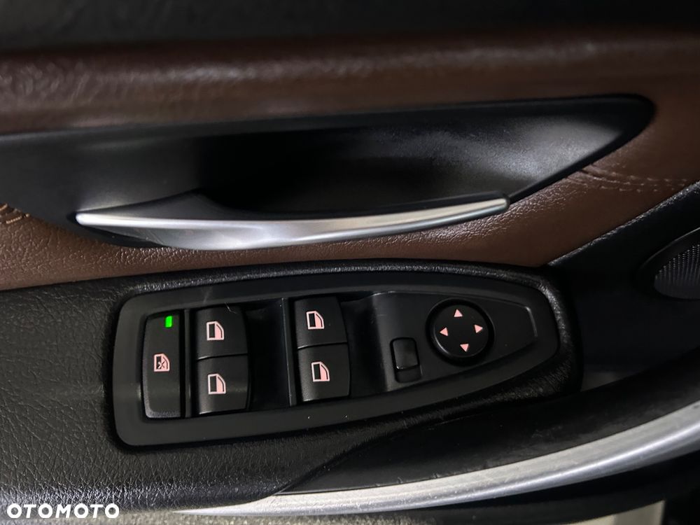 BMW Seria 3 320d - 20