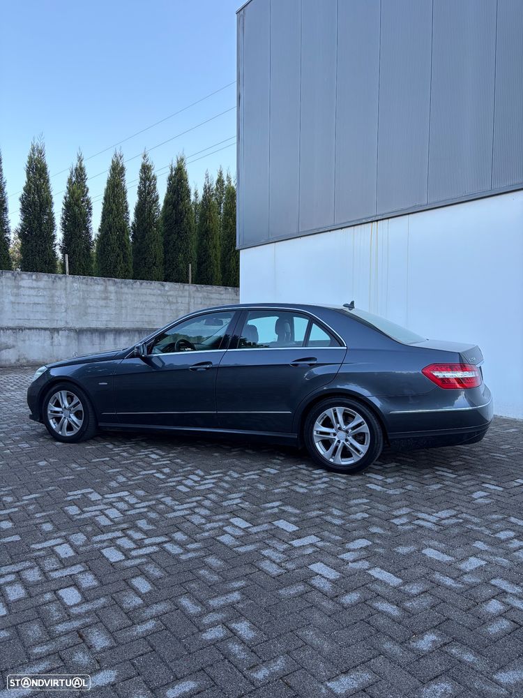 Mercedes-Benz E 250 CDi Avantgarde BlueEfficiency Auto. - 2