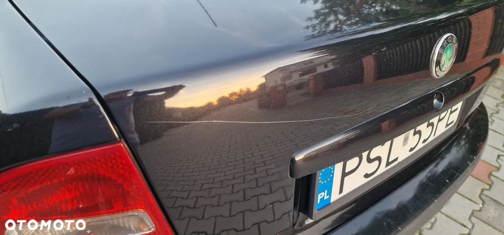 Skoda Octavia 1.6 Tour Classic - 19