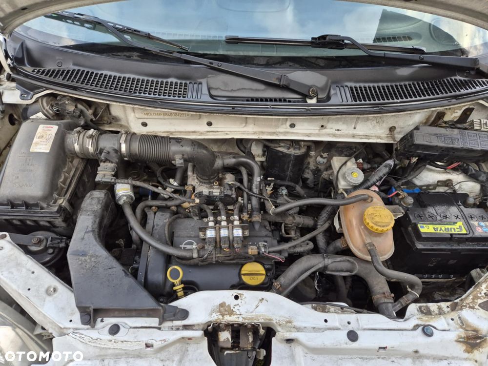 Opel Agila 1.0 Start - 8