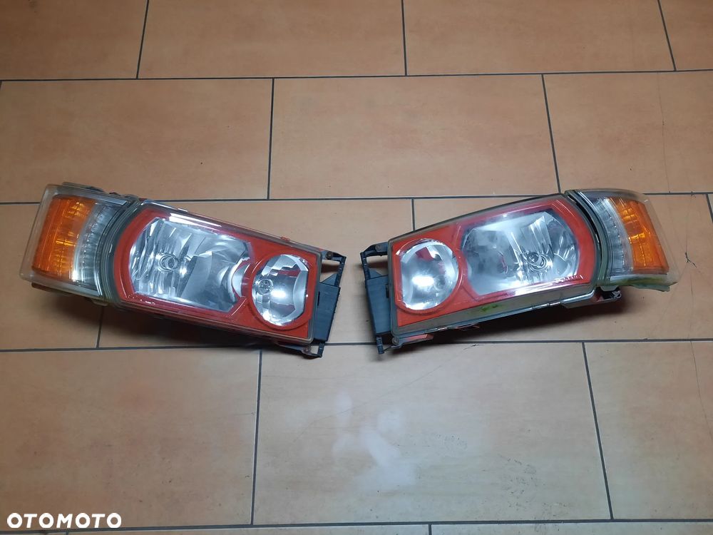 Lampa Przod Przednia Reflekor Komplet Scania Euro 6 - 1