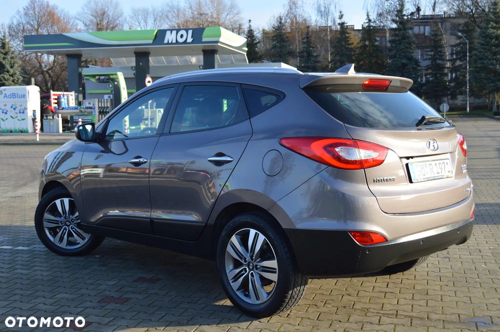 Hyundai ix35 2.0 CRDi 4WD Automatik Premium - 2