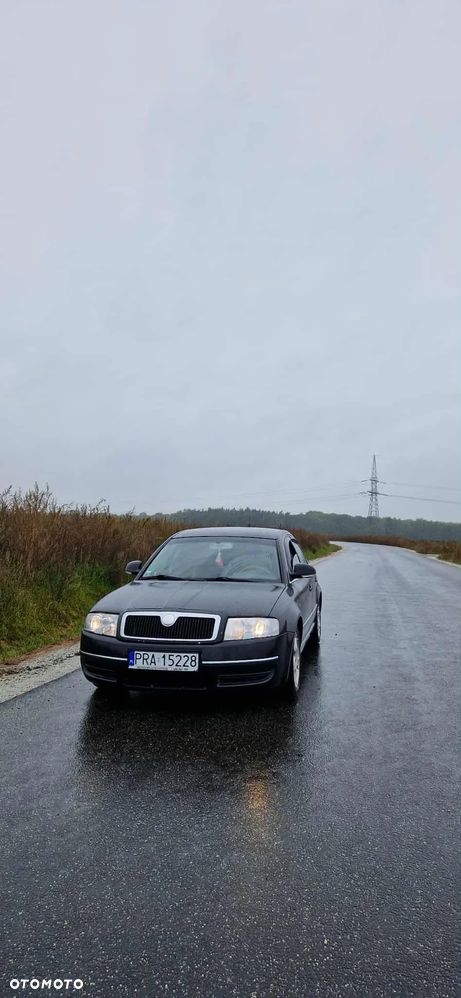 Skoda Superb 2.0 TDI DPF - 1