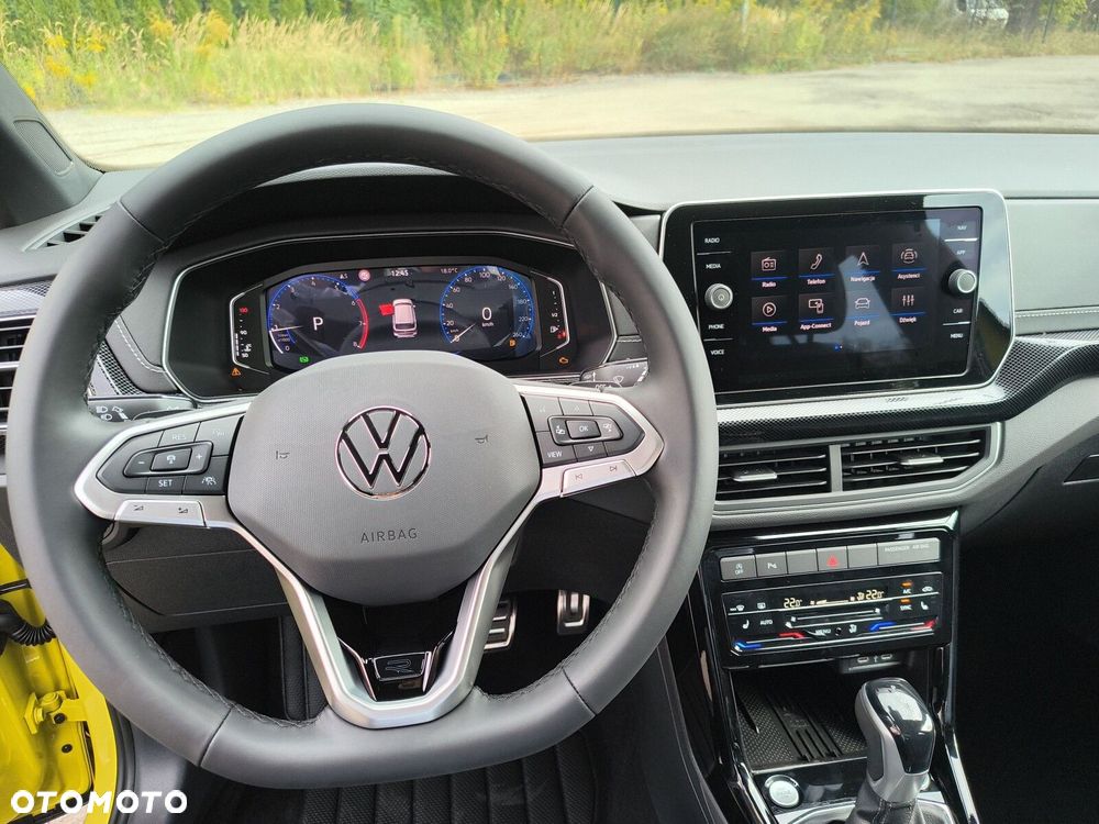 Volkswagen T-Cross - 14