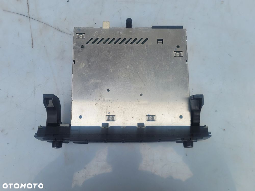 RADIOODTWARZACZ PROFESSIONAL CD BMW E81 E82 E88 E89 X1 E84 9263468 - 3