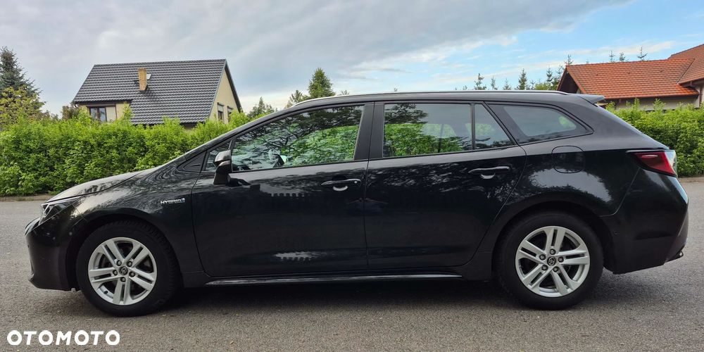 Toyota Corolla 2.0 Hybrid Comfort - 3