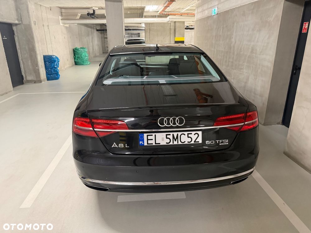 Audi A8 4.0 TFSI L Quattro - 11