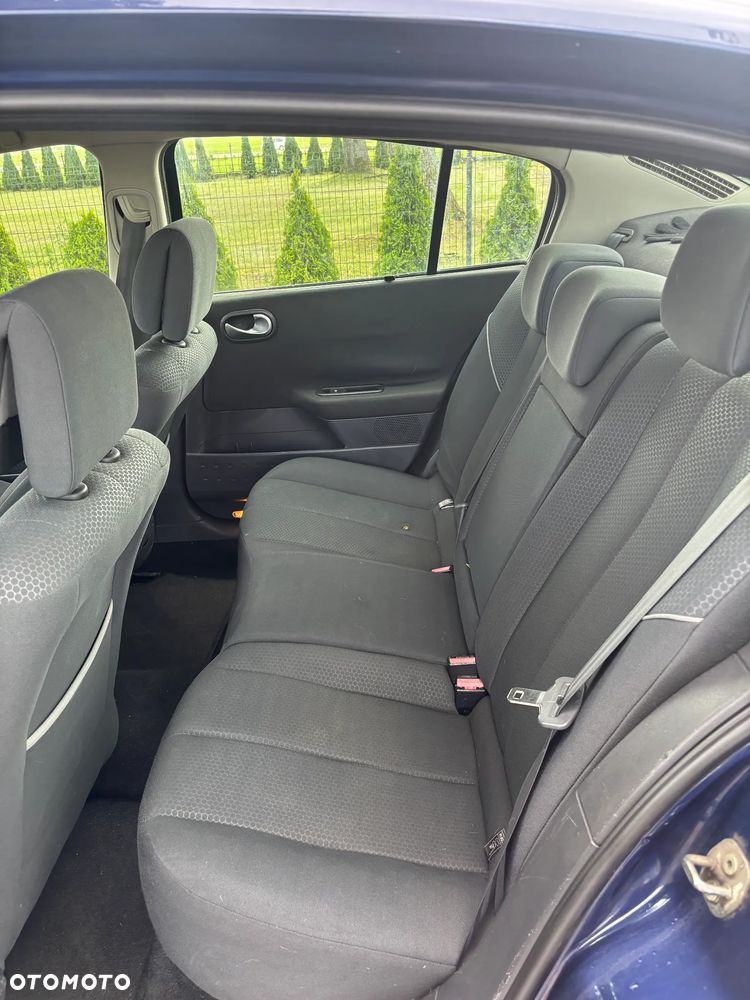 Renault Megane - 7