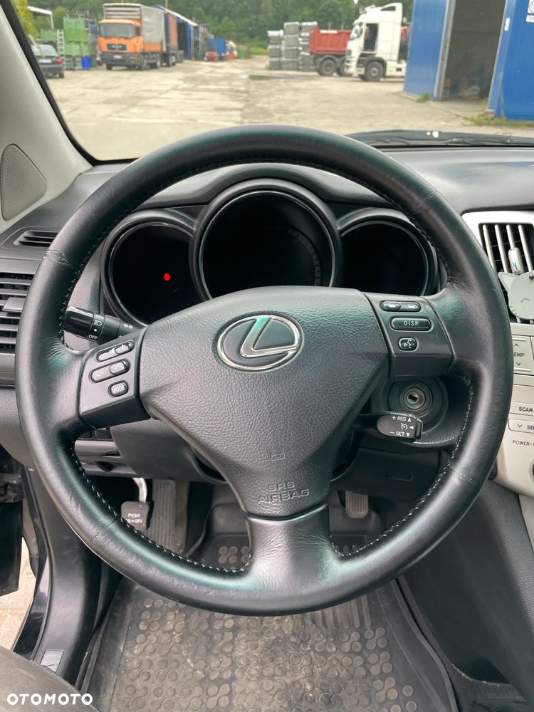Lexus RX 400h (hybrid) - 13