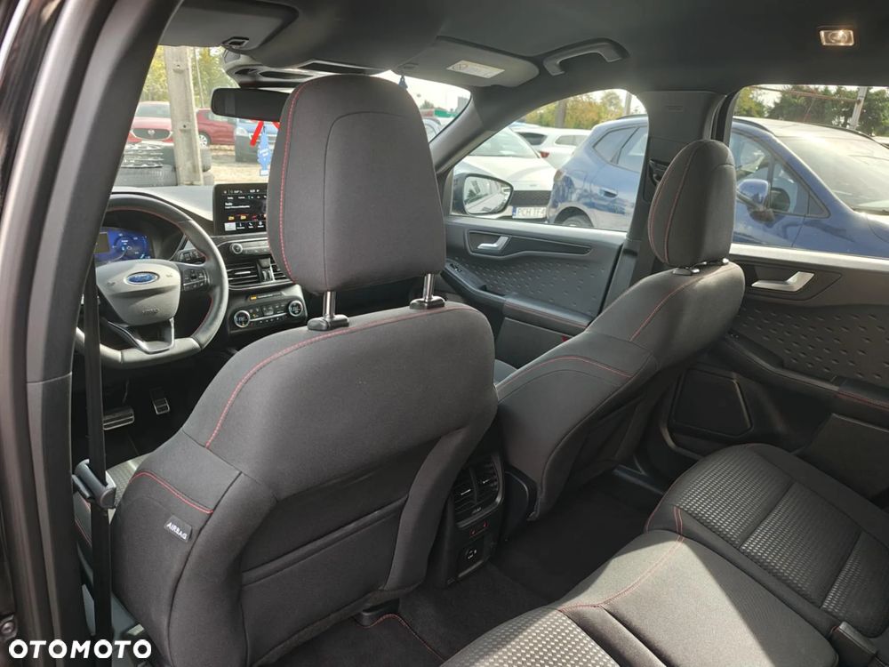 Ford Kuga 2.5 Duratec PHEV ST-LINE - 26
