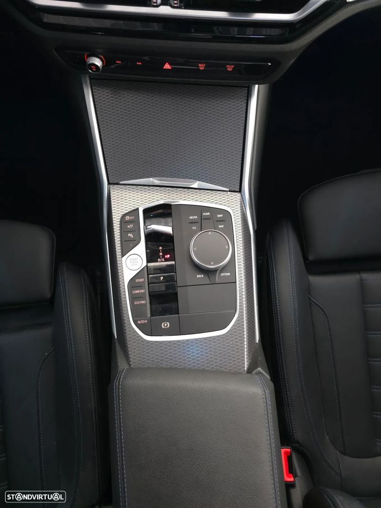 BMW 320 d Aut. M Sport - 15