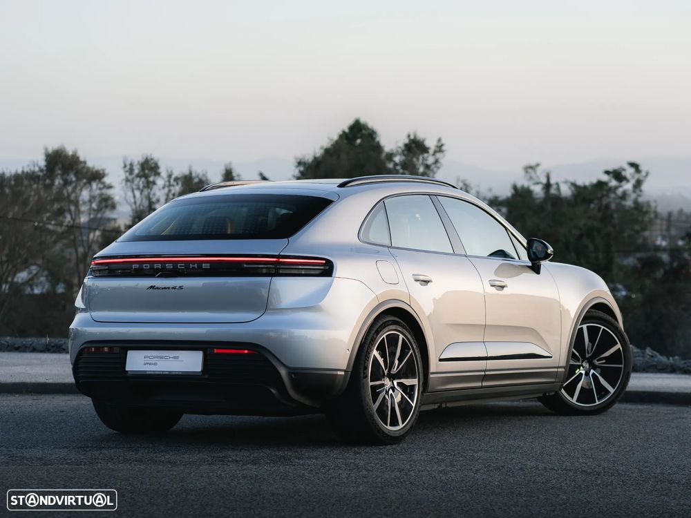 Porsche Macan Electric 4S - 5