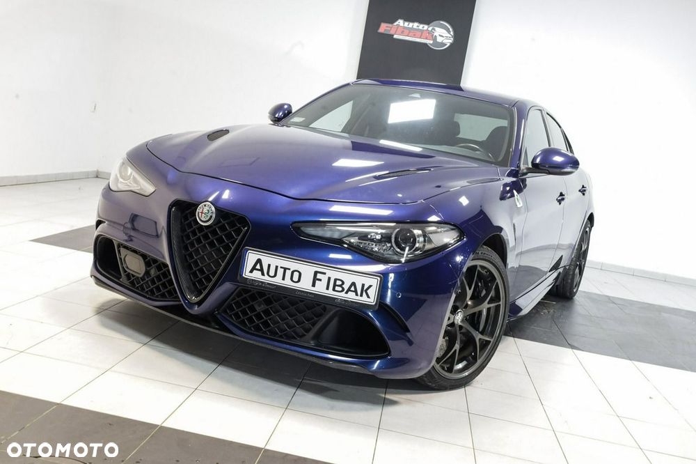 Alfa Romeo Giulia - 5