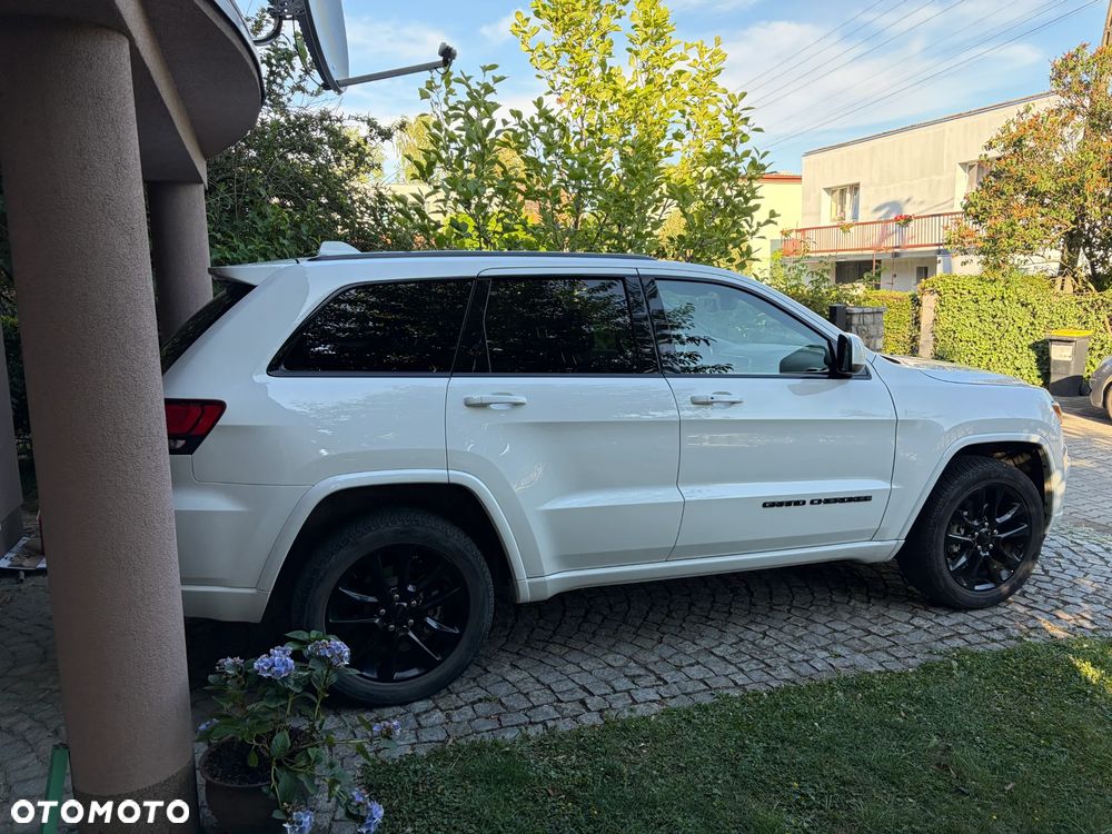 Jeep Grand Cherokee - 4