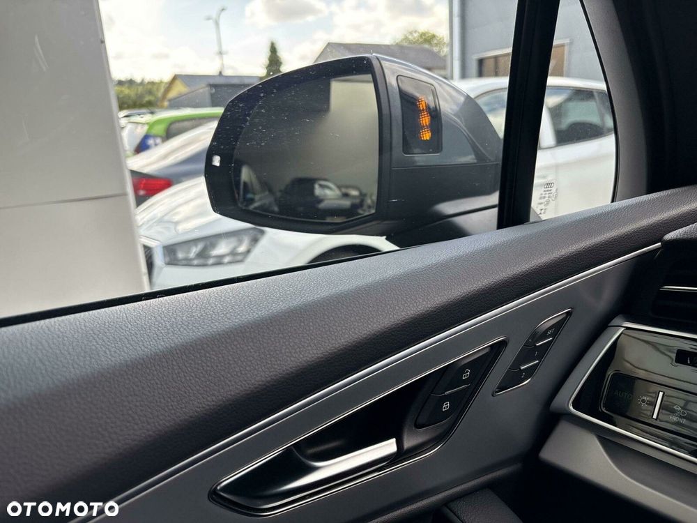 Audi Q7 - 27