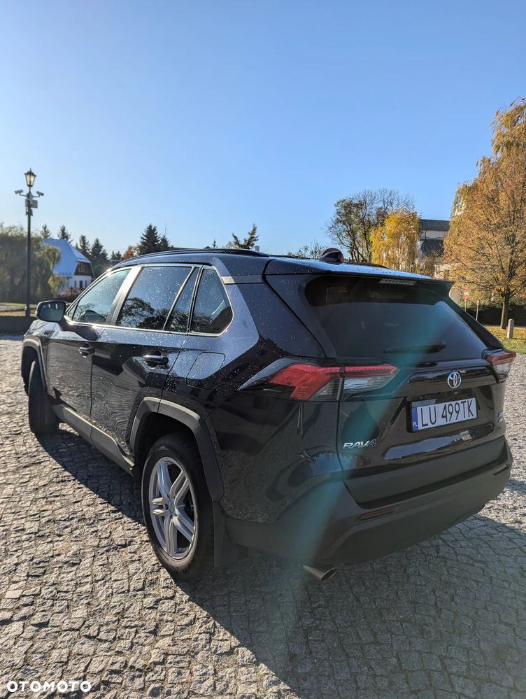 Toyota RAV4 - 24