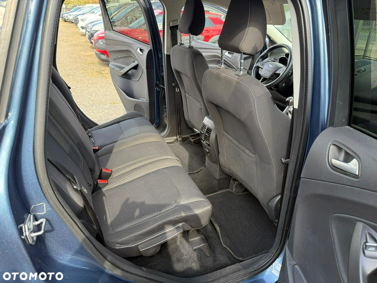 Ford Kuga - 6