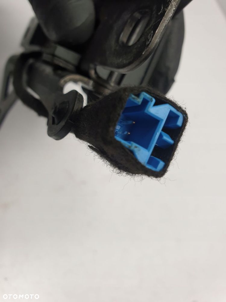 Mercedes A205 W205 Cabrio ZAMEK DACHU A2177700322 - 5