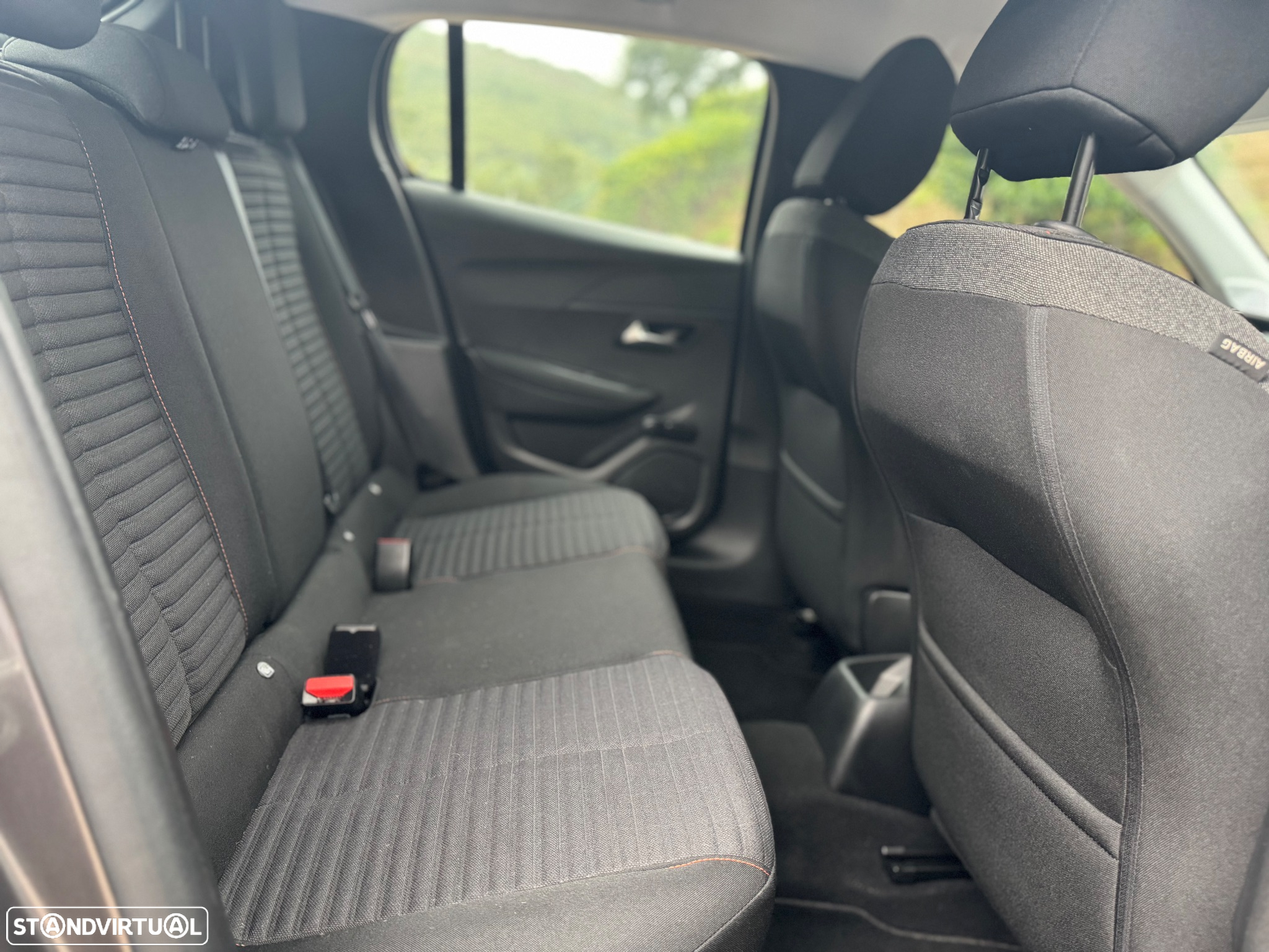 Peugeot 208 1.2 PureTech Active - 6