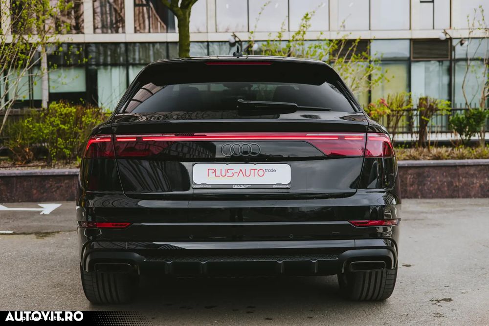Audi SQ8 - 10