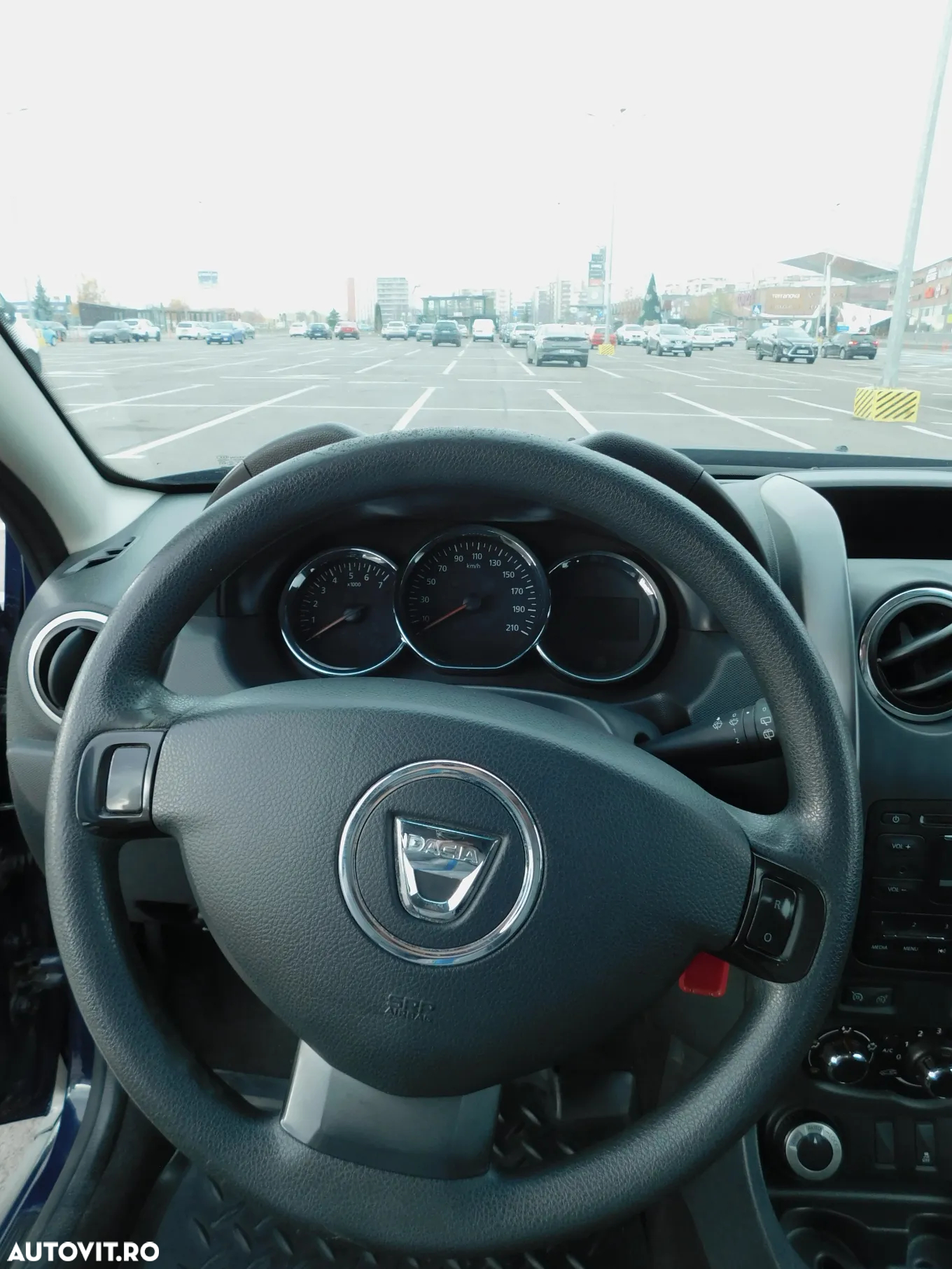Dacia Duster 1.5 dCi 4x4 Laureate - 14
