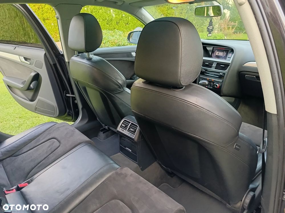 Audi A4 Avant 2.0 TDI DPF quattro S tronic Attraction - 27