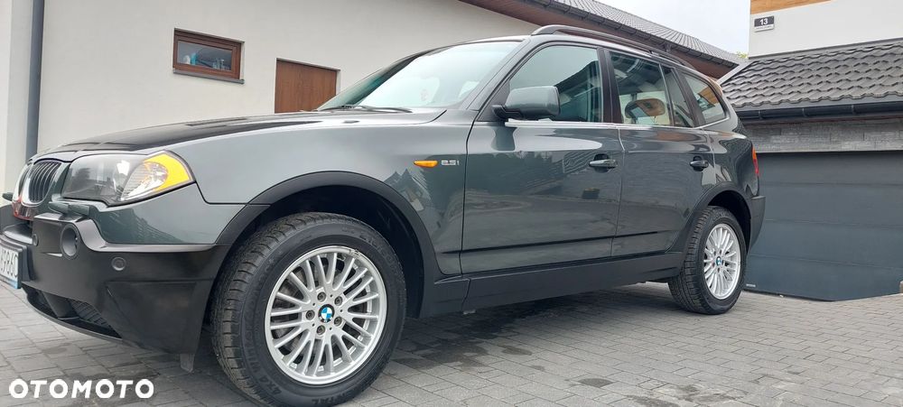 BMW X3 2.5i - 20