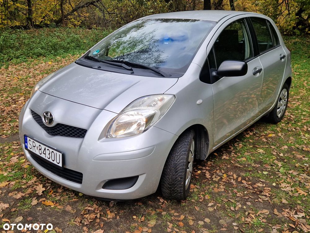 Toyota Yaris 1.33 Prestige - 1