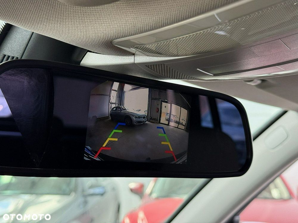 Mercedes-Benz GLK - 10