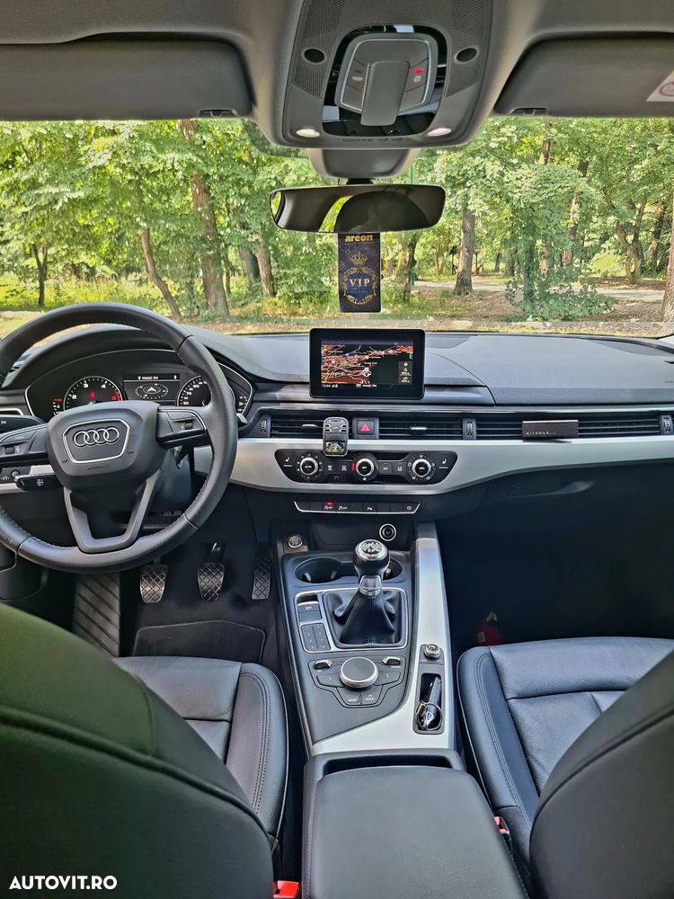 Audi A4 Limuzina 2.0 TDI - 12