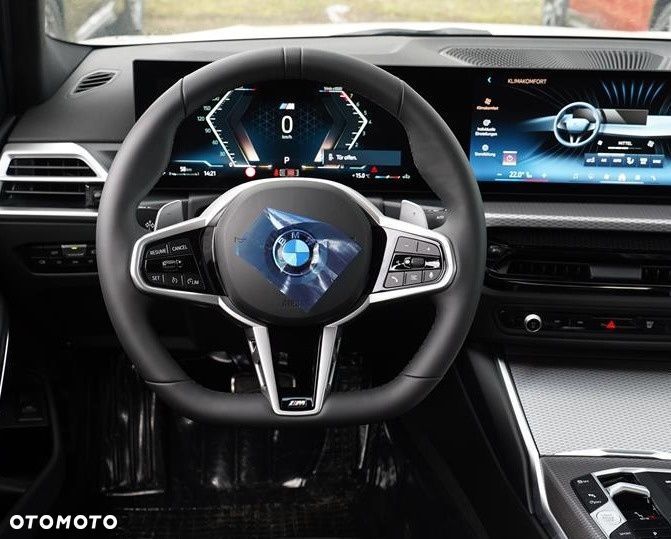 BMW Seria 3 330i xDrive M Sport - 8