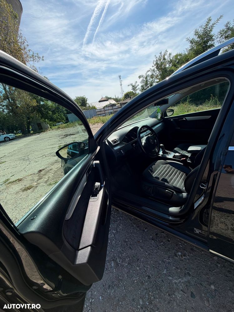 VOLKSWAGEN Passat 2011 — imagine 16